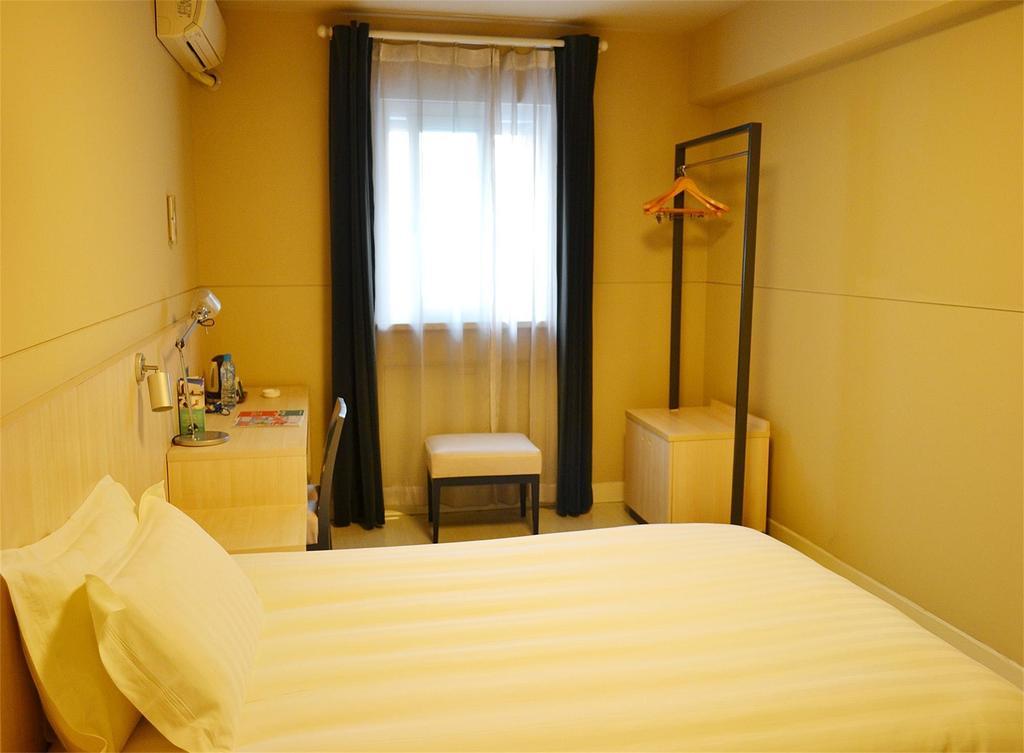 ジンジャン イン 銀川 グーロウ  銀川市 部屋 写真